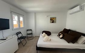 LUNA 3 - Solo familias o Parejas -55m2 - No Grupos